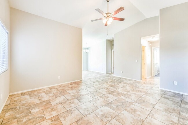 Photo - 2781 W Mira Dr