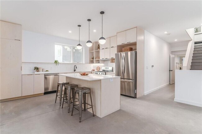 Photo - 921 Tillery St Unit B