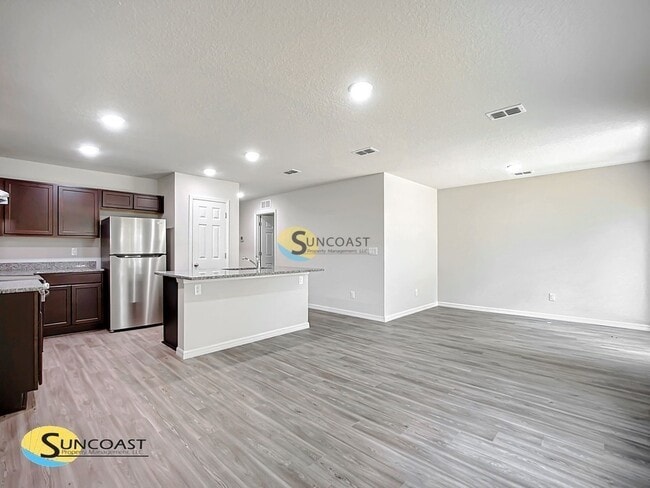 Photo - 127 Wellwood Ln Unidad A