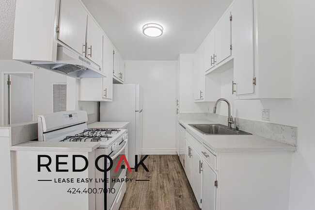 Photo - 821 N Wilcox Ave Unidad 247