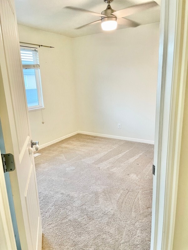 Photo - 484 W 1490 N