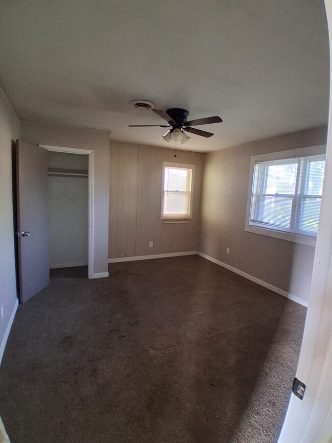 Photo - 117 Leonard Dr