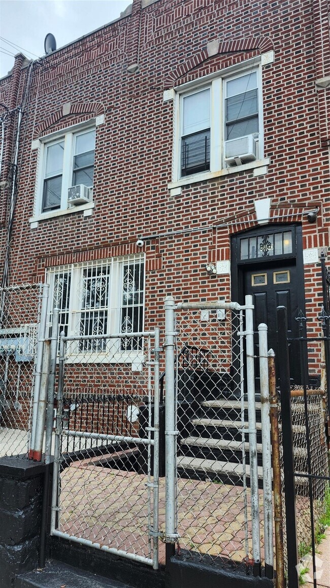 Building Photo - 530 New Lots Ave Unit 2F Rental