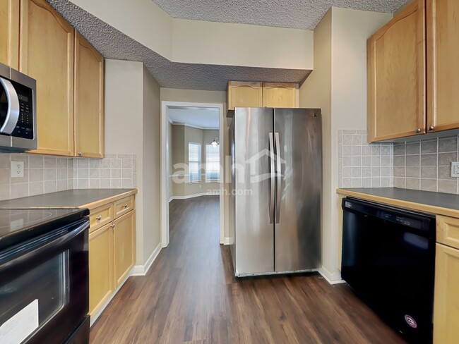 Photo - 6004 W Rosie Ln SE