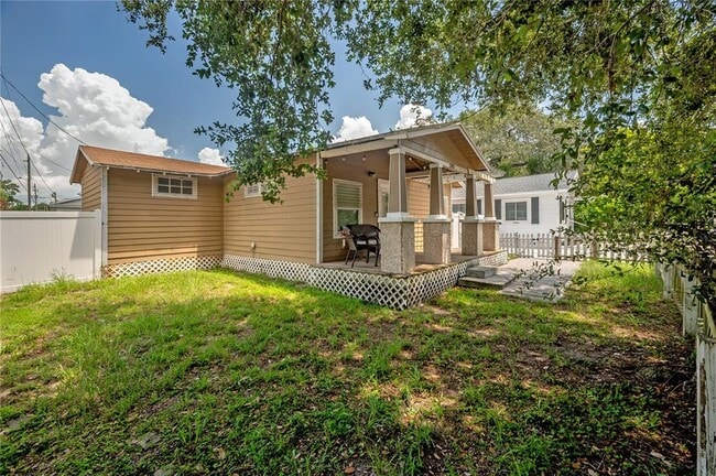 Photo - 1302 E Louisiana Ave