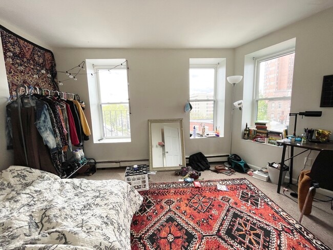 Photo - 96 Hammond St Unit 4