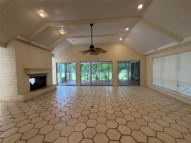 Photo - 535 Brandon Rd