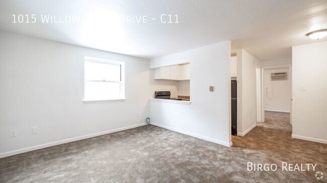 Building Photo - A Comfortable 1 Bed/1 Bath APARTMENT in GR... Unit C11