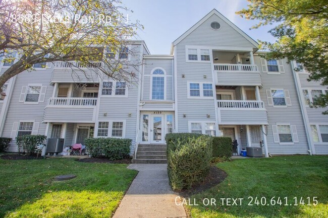 Building Photo - 8589 Falls Run Rd