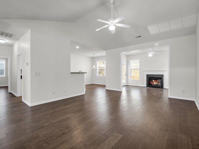 46 Summer Meadow Rd