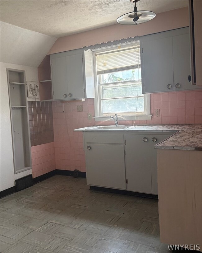 Photo - 631 Elmwood Ave