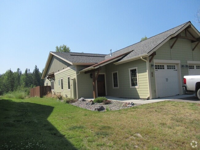 Building Photo - 2 Bed 2 Bath Great Northern Condo