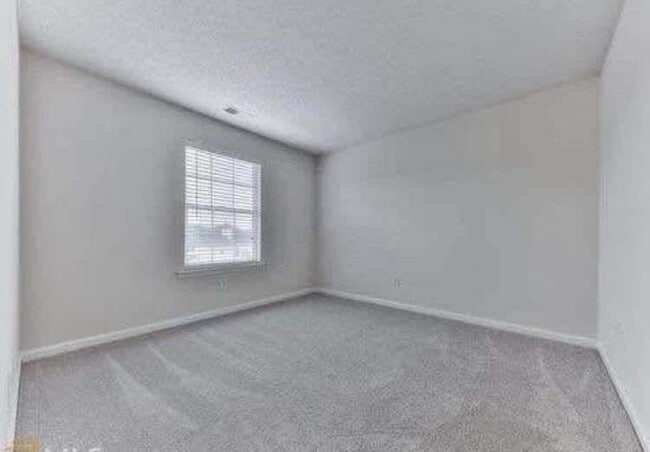 Photo - 204 Fox Creek Blvd