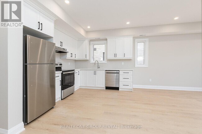 Photo - 223 Grenfell St Unit 1
