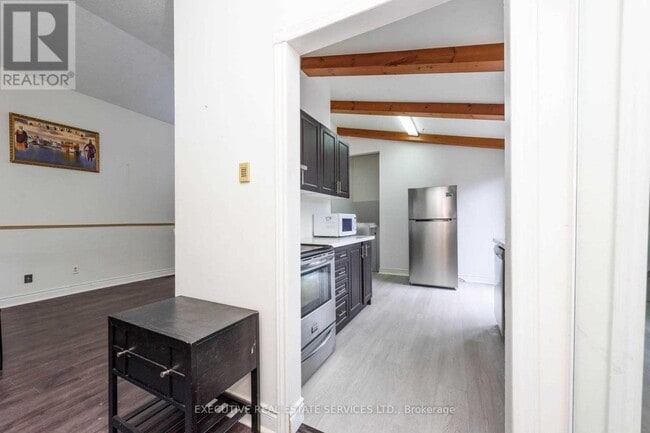 Photo - 48 Reynier Dr