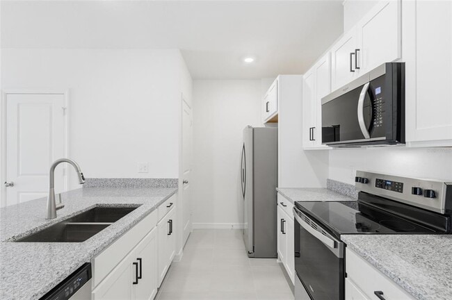 Photo - 2770 Raindrop Run St