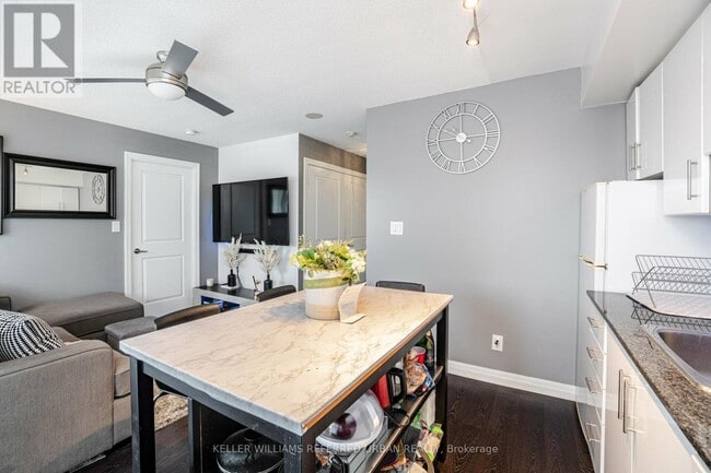 Photo - 2035 Sheppard Ave E Unit 335