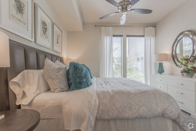 2 Br, Master Bedroom