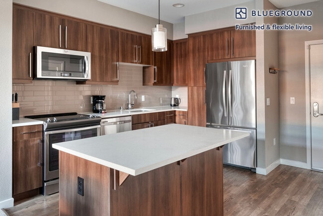 Photo - 5211 DeMarcus Blvd Unidad FL5-ID1460