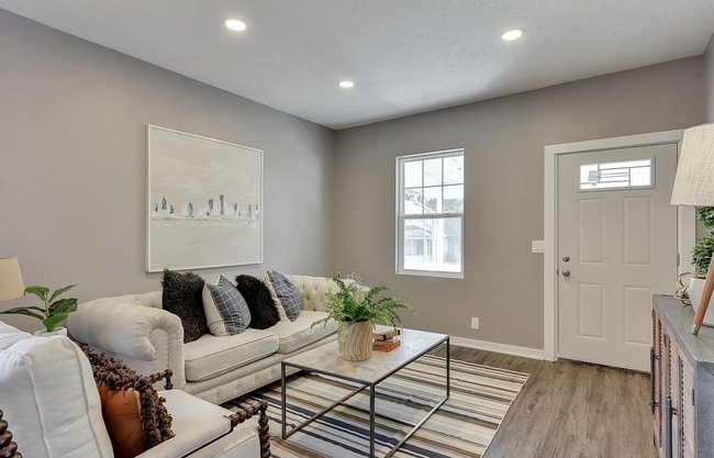 Photo - Fully Remodeled 4 Bedroom Benson Home!!