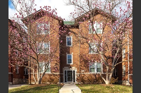 Photo - 6619 Kingsbury Blvd Apartments