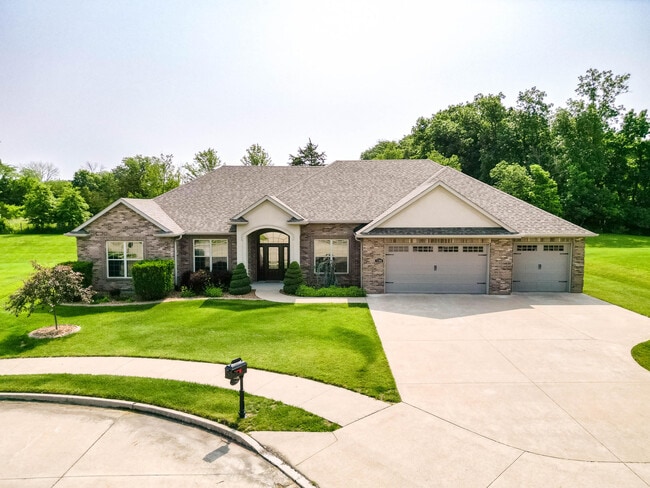 Photo - 1308 Saddle Bag Ct House