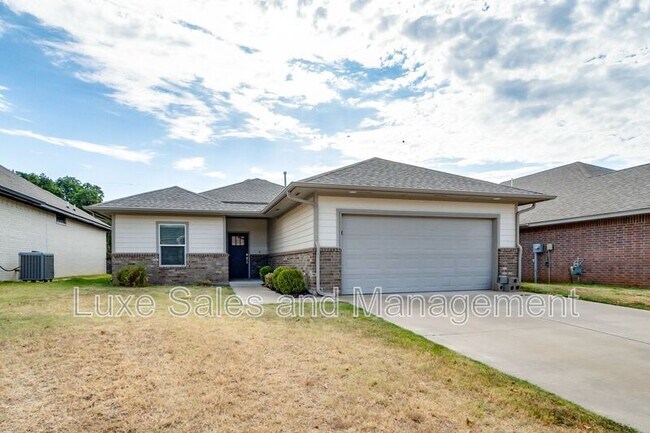 504 Martina Ln