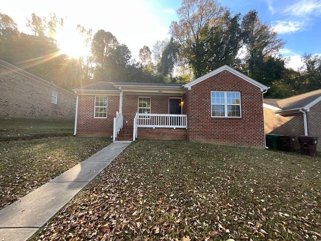 Building Photo - COMING SOON-NE HIGH POINT! Newly renovated...