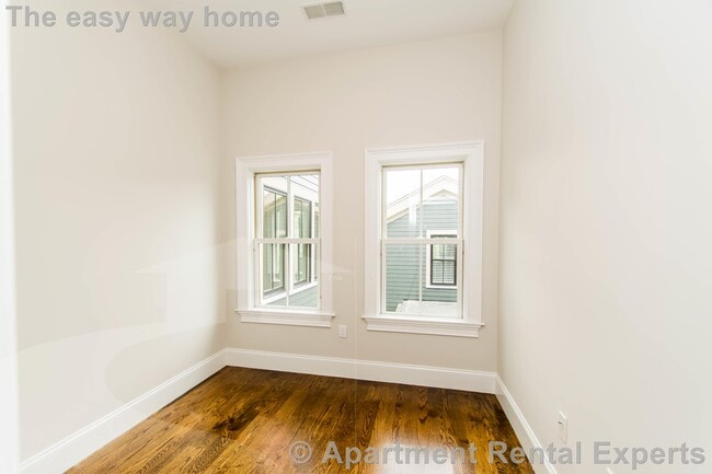 Photo - 124 Columbia St Unidad #3