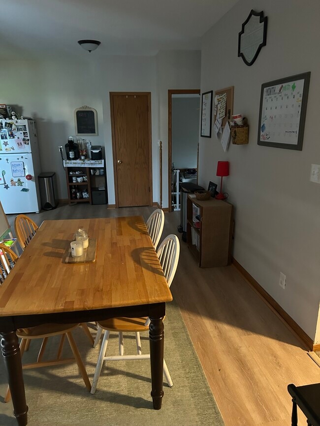 Photo - 485 Thomas St