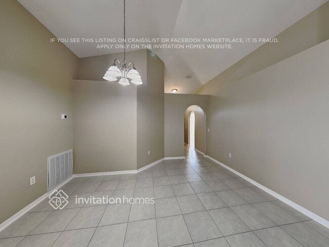 Photo - 4781 Salamander St