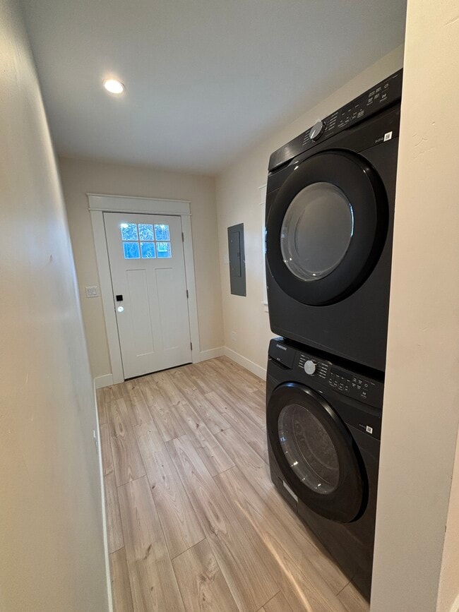 Photo - 480 SE Reed Market Rd