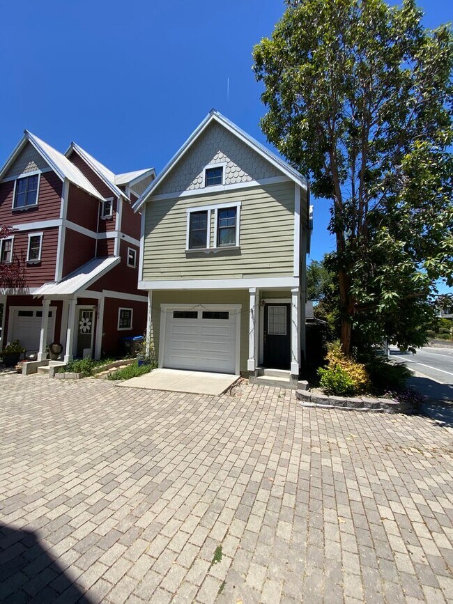 Photo - Studio townhouse with attached garage close to Downtown SLO