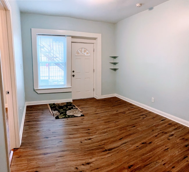 Photo - 4431 S Marshfield Ave Unidad 3