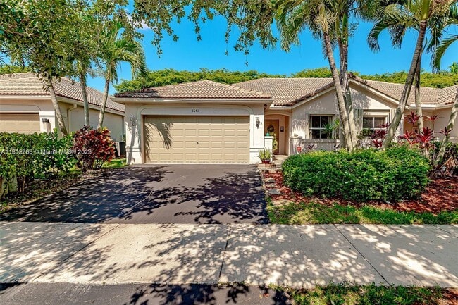 Photo - 1641 Zenith Way House