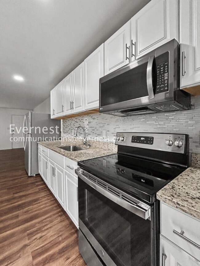 Photo - 4527 Glade Rd Unit 8