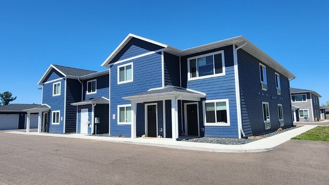 Building Photo - Available Aug 15th! - Modern 2 Bedroom, 2 Full Bathroom with Garage Unit 102