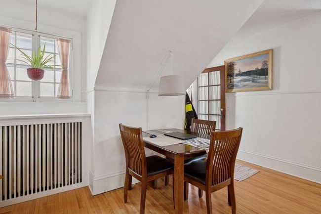 Photo - 2601 Portland Ave Unidad Carriage House
