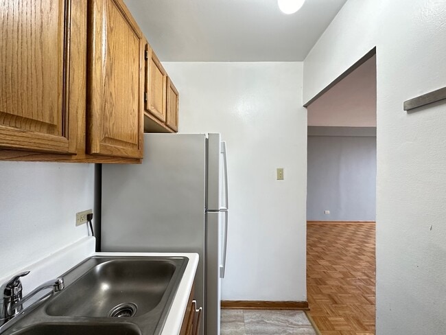 Photo - 4180 N Marine Dr Unit 9021