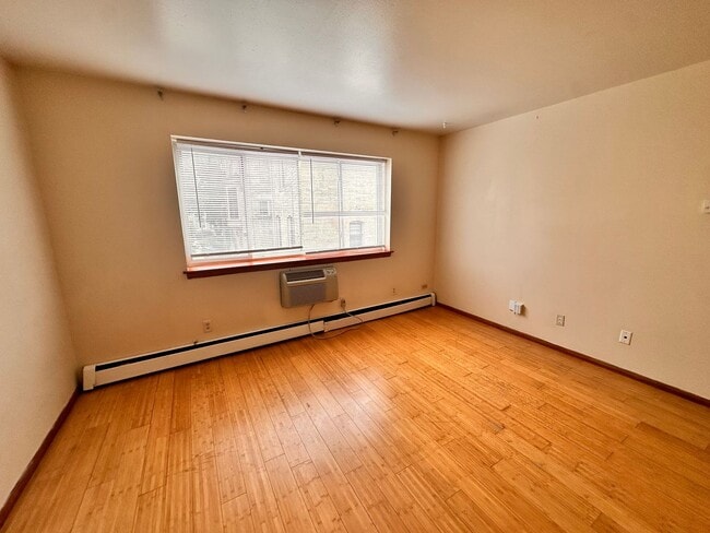 Photo - 1620 N Marshall St