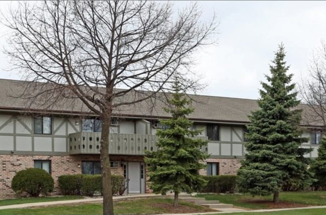 Building Photo - Parkway South Rental