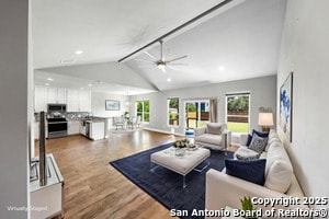 Photo - 950 Paradise Dr