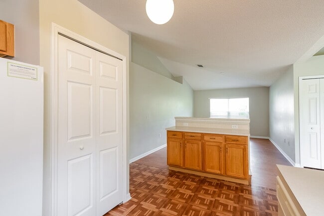 Photo - 4088 Everett Ave