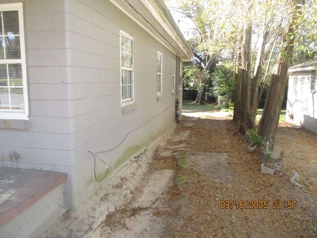 Photo - 520 Jefferies Ave