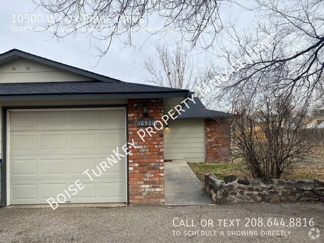 Building Photo - 10500 W Fox Ridge Dr Rental