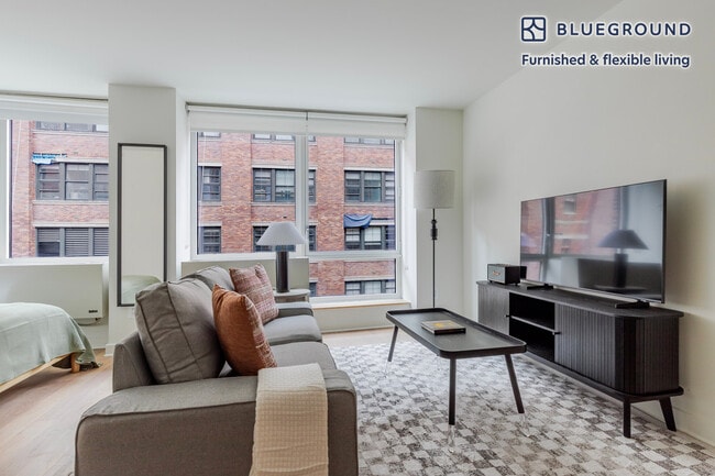 Photo - 450 W 17th St Unidad FL6-ID1801