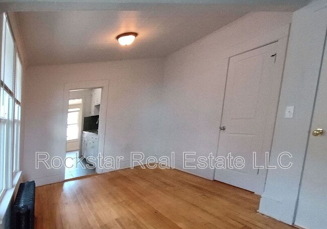 Photo - 1524 W Gardner Ave Unit 2