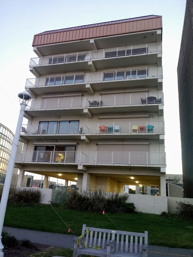 Photo - Seascape Condominium
