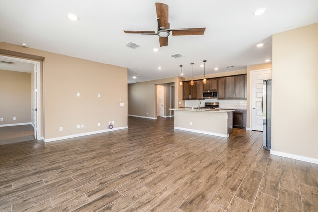 Photo - 9820 E Tupelo Ave