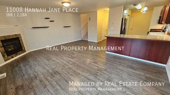 Photo - 11008 Hannah Jane Pl